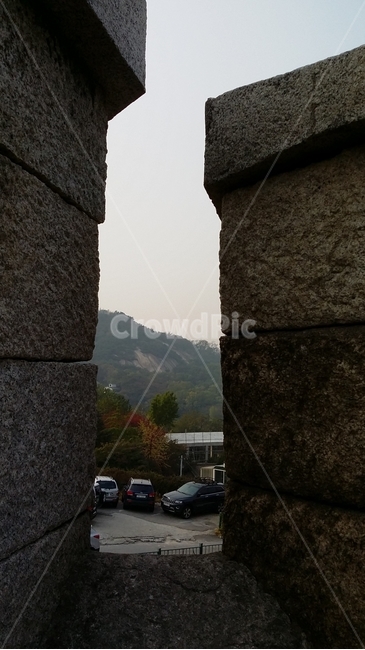 인왕스카이웨이,성곽,틈새,사이,돌담,걷기,건축물,건물외관,exterior,building,structure,architecture,construction