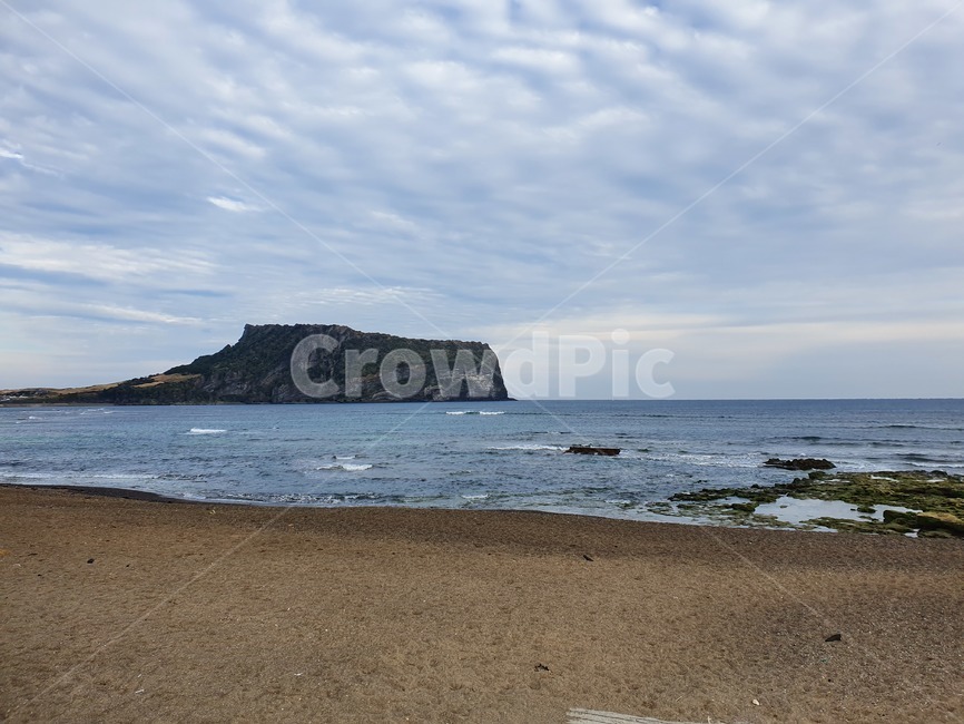 outdoors,자연,sea,물,water,성산,일출봉,성산일출봉,제주도