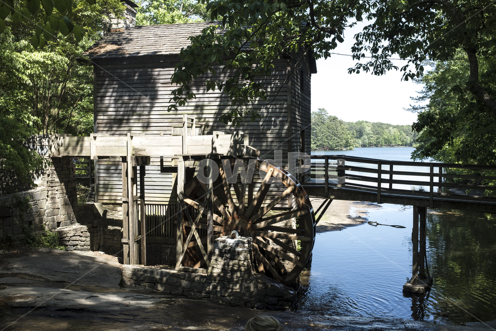 outdoors,nature,물레방아,자연,풍경,다리,강,mill,watermill,landscape,architecture,건축,미국,시골,water,usa