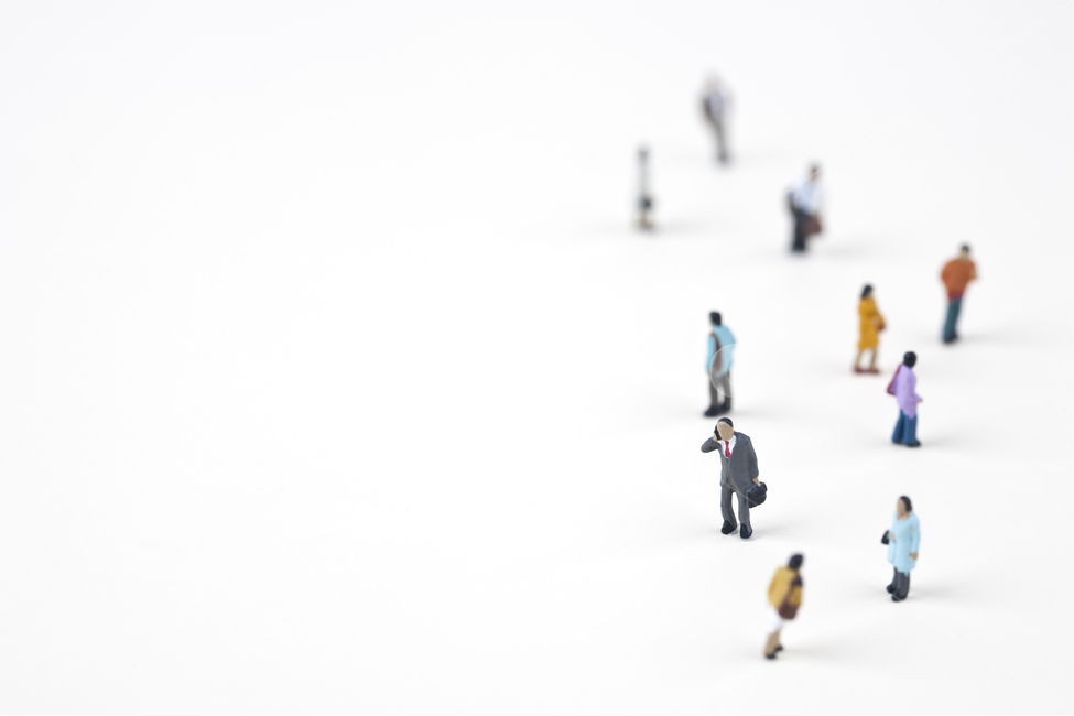 사람,배경,군중,비즈니스맨,남자,여자,걷다,백그라운드,화이트,흰색,워킹,미니어처,피플,피규어,양복,정장,누끼,클로즈업,성인,사람들,남녀,걸어가다,컨셉,아이디어,오브젝트,스몰,현대인,컬러풀,대중,무리,통화중,광장,도시,익명성,퇴근,출근,퇴근길,출근길,러시아워,조각상,동상,석상,조형물,statue,bronze statue,stone statue,비즈니스,사업,business,service,work,사물,물건,오브젝트,thing,object,matter,연출,컨셉,콘셉,direction,concept,누끼,remove background