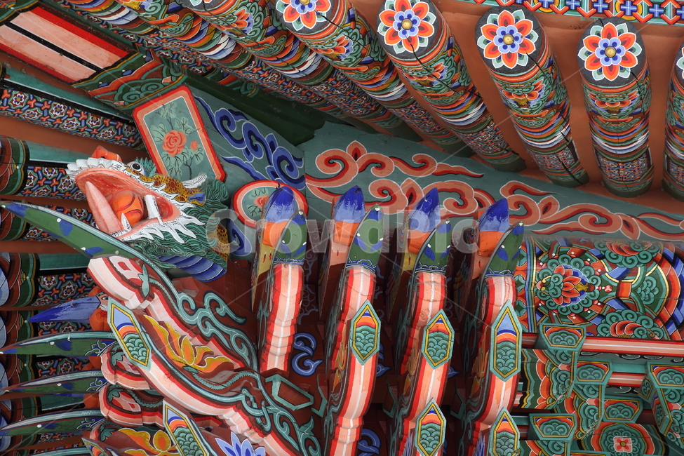 단청,한국전통,불교,사찰,temple,한국전통,한국문화,korean traditional,korean culture,건축물,건물외관,exterior,building,structure,architecture,construction