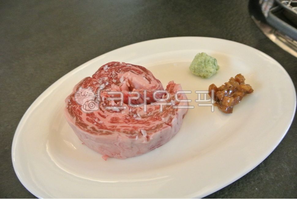 restaurant,meat,beef,food