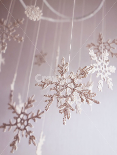 chroched,크로쉐,얼음송이,눈꽃송이,뜨개실,뜨개질,모빌,snowflake,겨울,크리스마스,christmas,winter,시즌,white