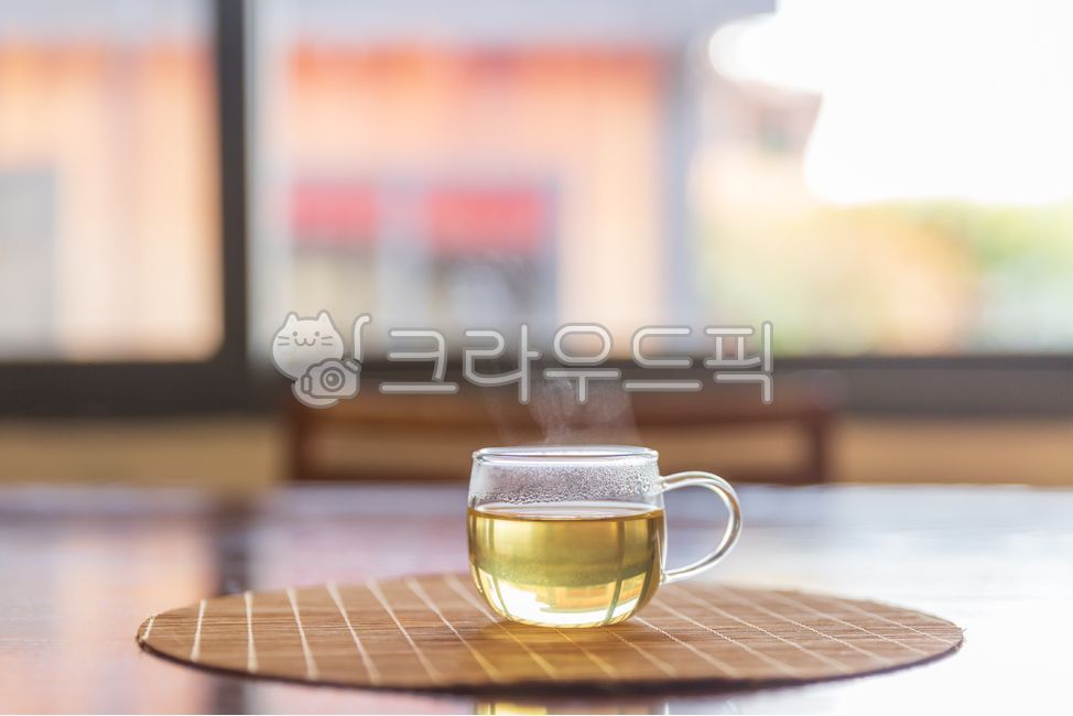 한방차,전통차,한국차,한국전통,한국문화,카페,찻집,찻잔,실내,유리컵,우롱차,tea,drink,traditional,glass,object,closeup,indoors