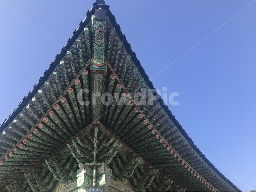 전통,문양,패턴,기와,전통문양,추녀,추녀마루,하늘,풍경,전통기와,기와집,Sky,한옥,House,한국전통,한국문화,korean traditional,korean culture,건축물,건물외관,exterior,building,structure,architecture,construction