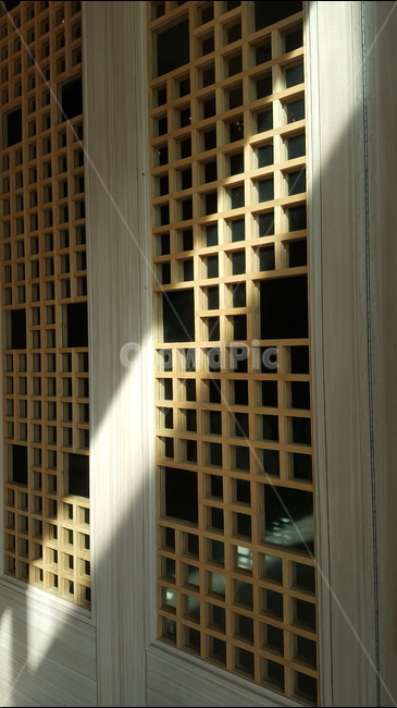 빛,문,창문,한국적,그림자,고독,pattern,패턴,격자,lightstructure,facade,center,중심,glass,유리,detail,white,skyscraper,perspective,시각,finance,urban,wall,exterior,city,business,background,modern,abstract,window,office,construction,design,디자인,building,architecture,한국전통,한국문화,korean traditional,korean culture,인테리어,실내디자인,interior design