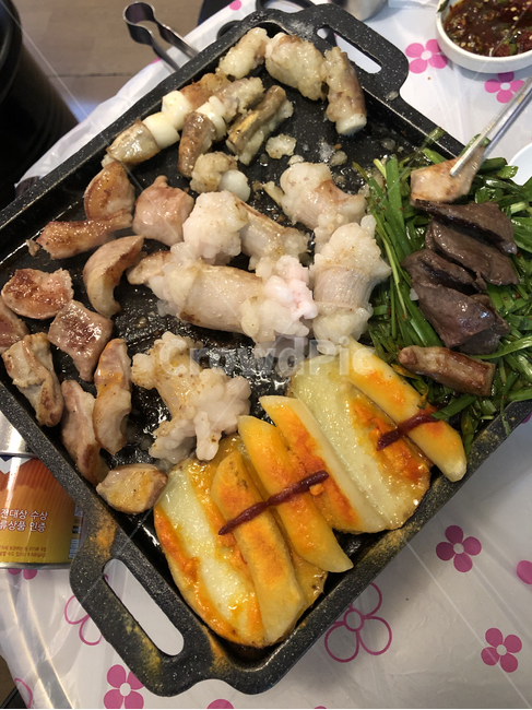 곱창,막창,대창,감자튀김,부추무침,food,음식,meal,식사