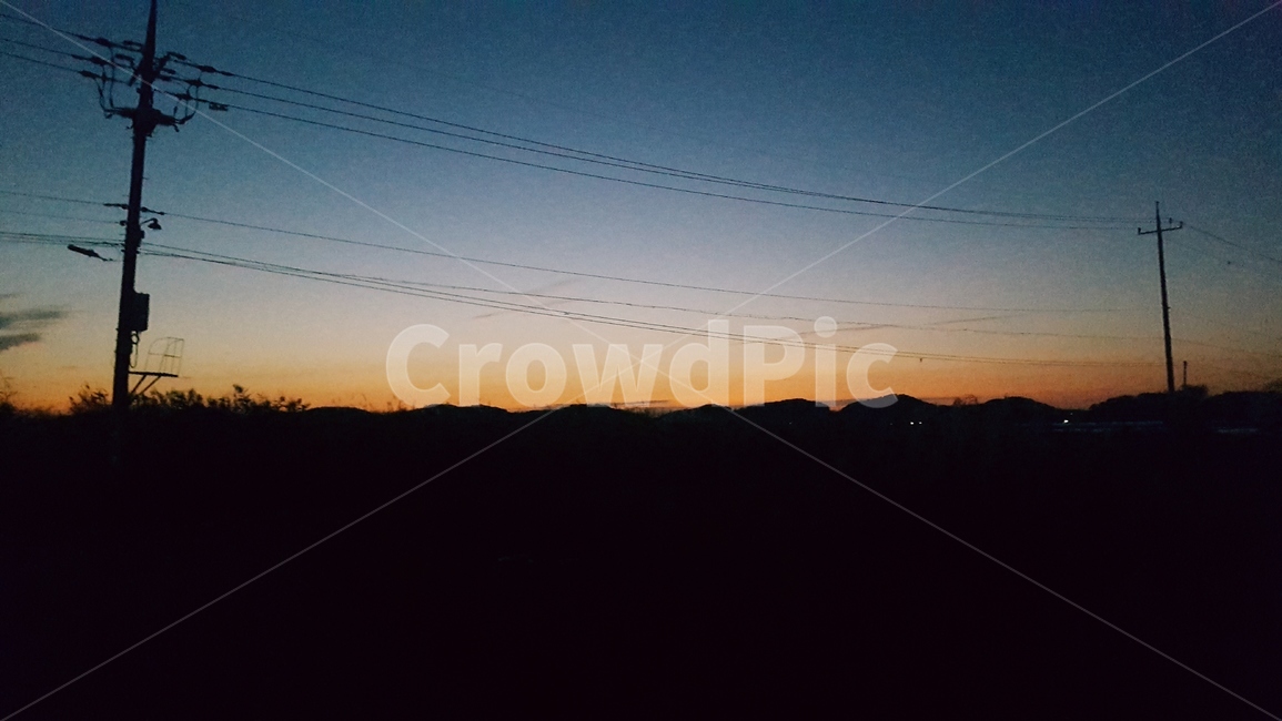 노을,밤하늘,전봇대,시골,해,sunset,ground,자연,풍경,nature,landscape,cable,케이블,power lines,전력선,electric transmission tower,송전탑