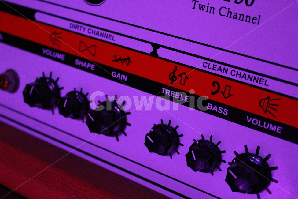 스튜디오,음향,장비,오디오,음악,녹음,가수,보컬,작업,악기,음향기기,musical instrument,musical equipment