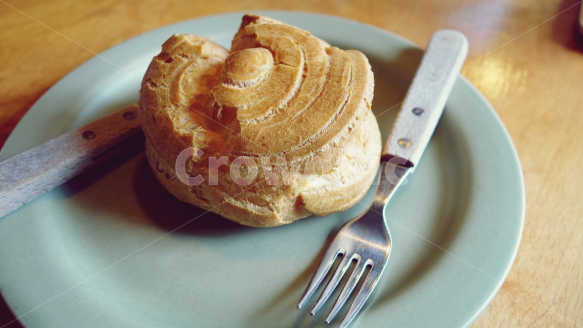디저트,빵,포크,슈,초록접시,음식,음식,식재료,요리,food,cook,meal,dishes,food reserves,빵,bread