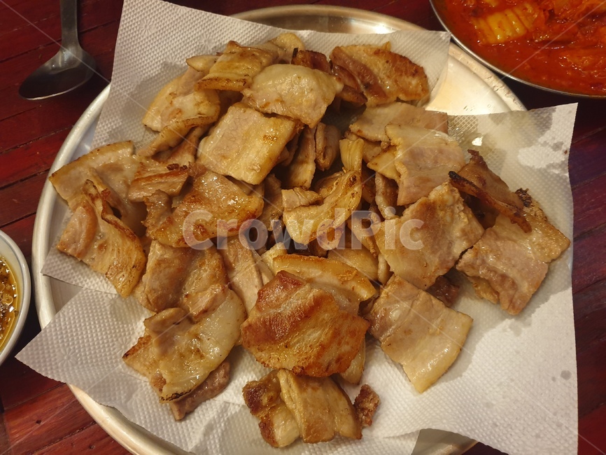 요리,한식,삼겹살,목살,고기,food,음식,dish,식사,음식,식재료,요리,food,cook,meal,dishes,food reserves,육류,고기,meat