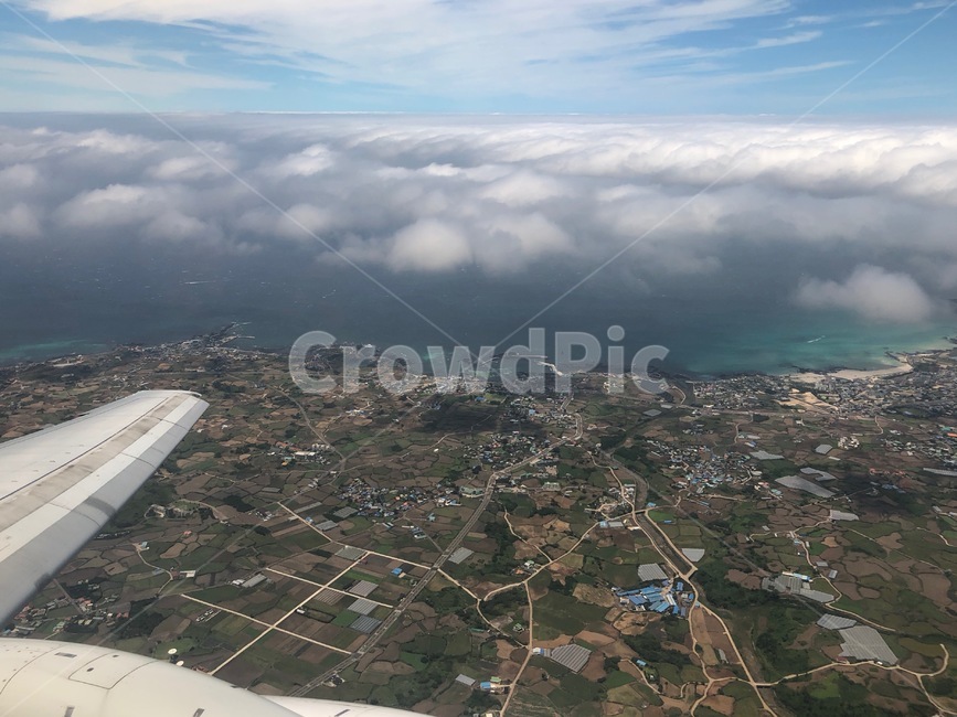 비행,항공,항공기,jeju,비행기,제주도,상공,airplane,plane,논,밭,길,바다,시골,구름,하늘,경치,scenery,풍경,landscape,자연,nature,옥외,outdoors,sea,cloud,wing,날개