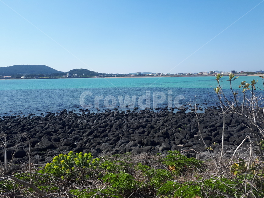 제주도,파도,바다,모래,하늘,파란색,에메랄드빛,에메랄드,제주도,jeju,jeju island,ground,바닥