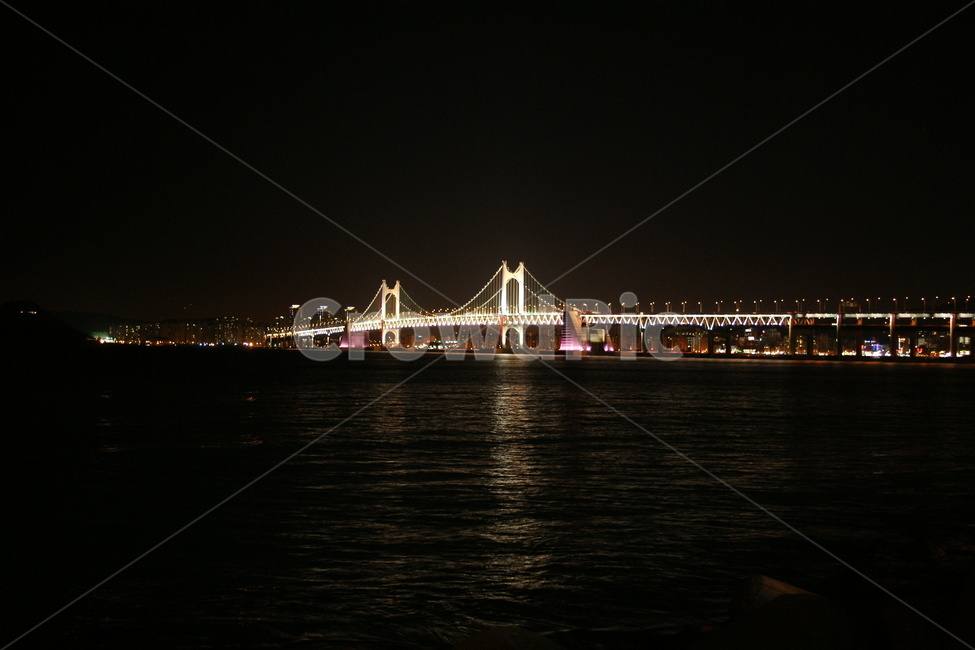 부산,광안리,광안대교,해운대,다리,야경,야경,밤,풍경,nightscape,night,landscape,건축물,건물외관,exterior,building,structure,architecture,construction,건물,bridge