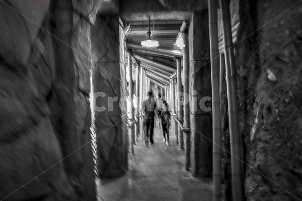 corridor,복도,인간,person,사람,감성