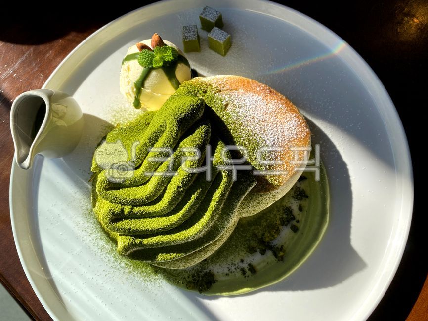 수플레팬케이크,녹차,디저트,감성,느낌,음식,그린,green,food,cook,meal,dishes,foodreserves,빵,bread