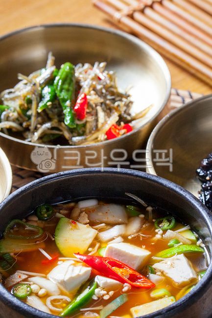 된장찌개,찌게,된장찌게,국된장,된장국,음식,식사,식당,한정식,한식,전통음식,숙성,건강식,영양식,음식점,호박,호박된장찌개,호박된장찌게,고추,야채,채소,두부,후식,반찬,국물,전통된장,전통요리,한국요리,요리,그릇,food