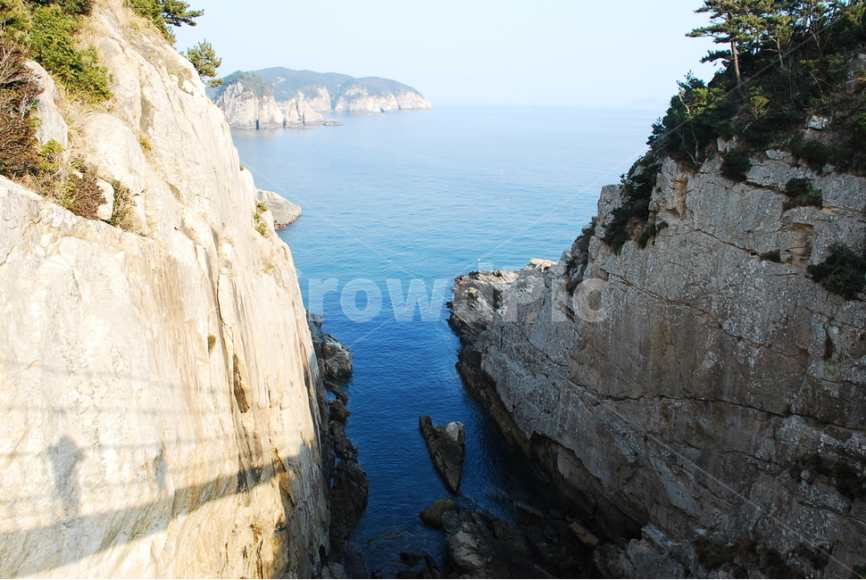 낭떠러지,자연,nature,outdoors,cliff,절벽,자연,풍경,nature,landscape,옥외