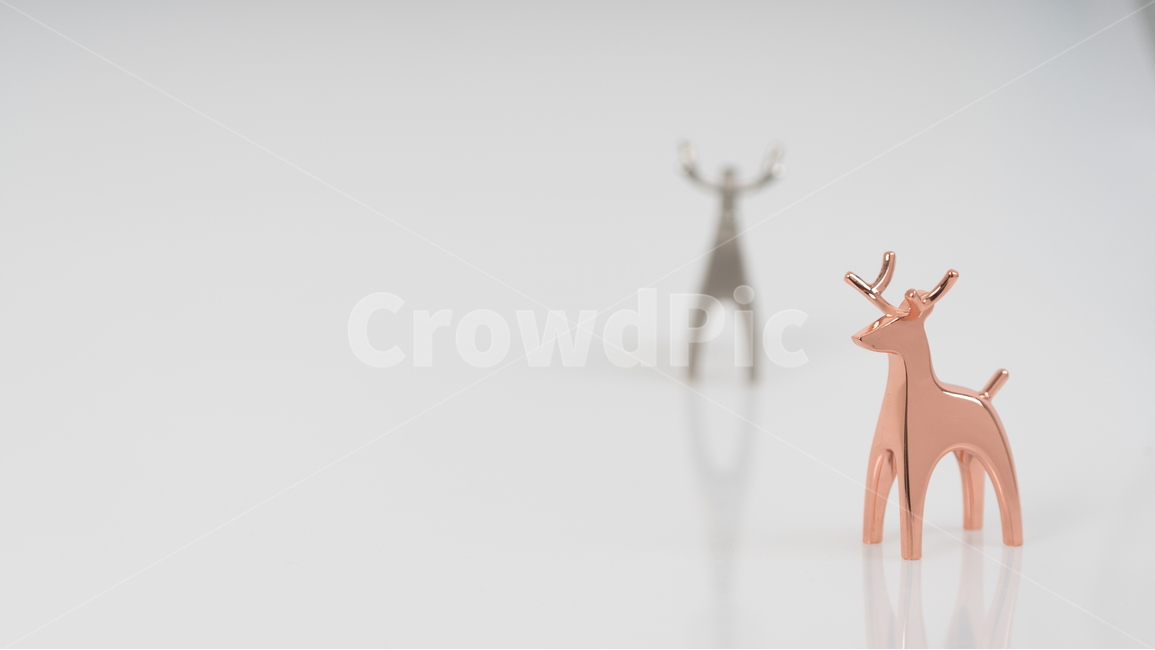 심리학,생활,커플,사슴,동상,골드,실버,함께,사랑,노루,금속,럭셔리,동물,뿔,반사,빤짝,광채,쥬얼리,루돌프,크리스마스,아웃포커싱,보석,귀금속,귀여운,액세서리,장식품,백그라운드,사물,물건,오브젝트,thing,object,matter
