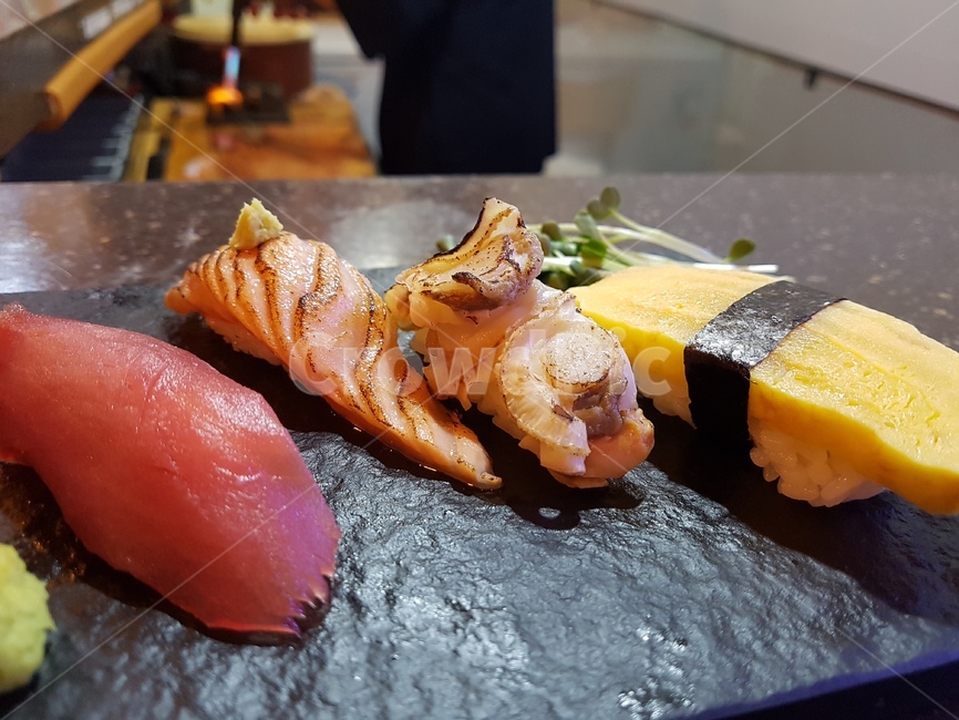 초밥,생선초밥,스시,생선회,회초밥