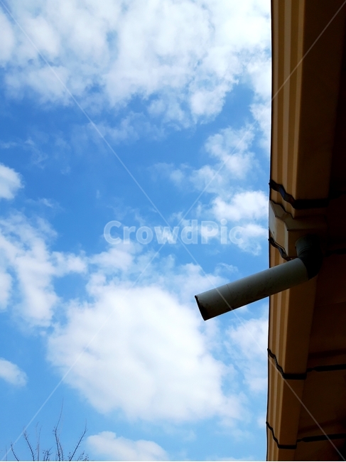 하늘,파란하늘,구름,흰구름,지붕,sky,cloud,white,blue,roof,자연,풍경,nature,landscape,outdoors,옥외,azure sky,푸른 하늘