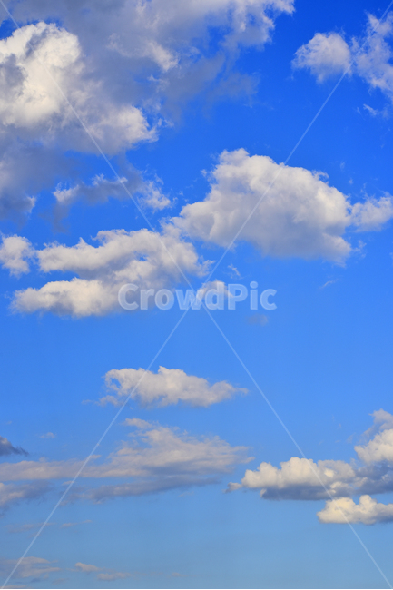 하늘,구름,맑은날,청명,뭉게구름,블루,파랑색,clouds,blue,background,백그라운드,바탕,배경,기상,대기,공기