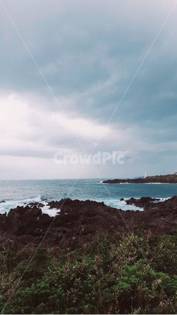 제주도,바다,등대,제주도바다,파도,하늘,푸른바다,하얀등대