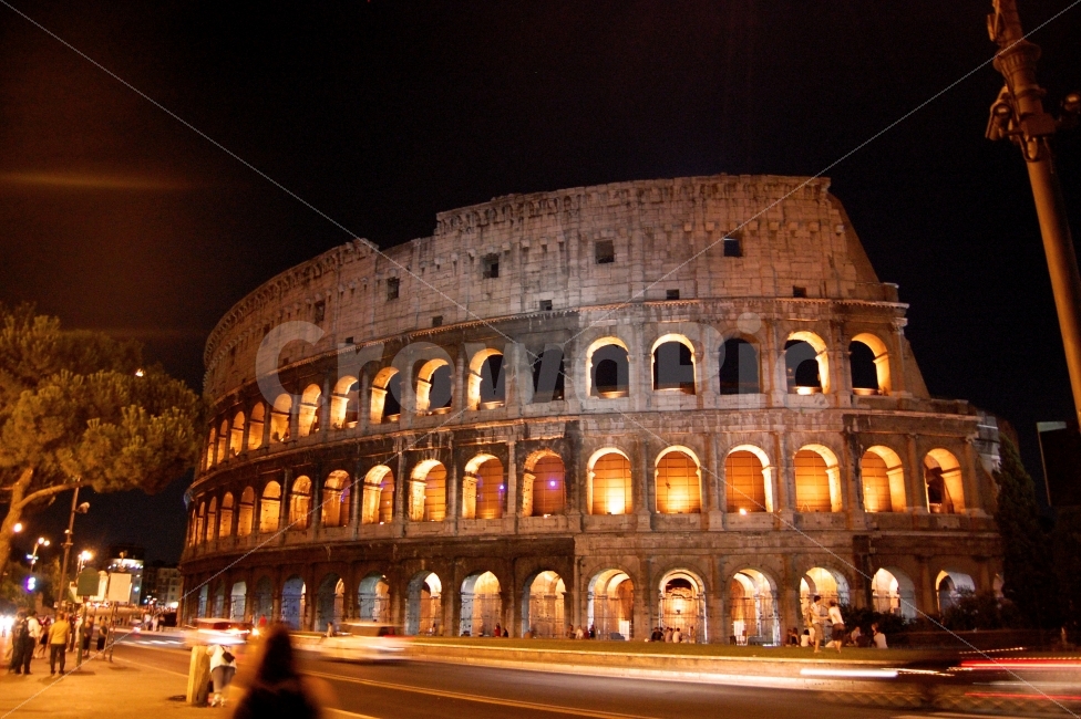 야경,풍경,도시,이탈리아,로마,유적지,콜로세움,불빛,light,roma,italy,city,night,scene,건물,건축물,분위기,느낌,감성사진,야경사진,colosseo,trip,travel,travelling,배경,배경사진,평화로운,차분한,차분함,평화로움,풍경사진,ambience,atmosphere,calm,peaceful,tranquil,still,background,view,landscape,scenery,nightview,tonight,야경,밤,풍경,nightscape,night,landscape,도시,city,랜드마크,landmark,tourist attraction,해외,외국,세계,foreign,oversea,world,세계도시풍경,해외도시풍경,외국도시풍경,world cityscape,세계랜드마크,해외랜드마크,외국랜드마크,world landmark,world tourist attraction,downtown,도심,시티,building,urban,어반,town,architecture