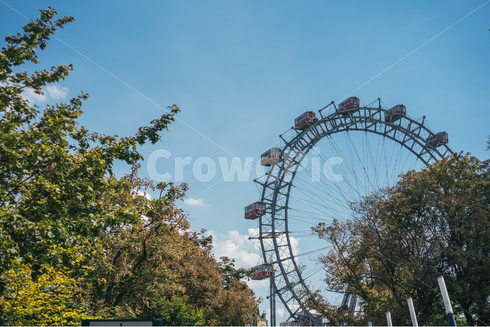 놀이공원,관람차,공원,오스트리아,비엔나,빈,하늘,austria,vienna,garden,family,amusement,park,themapark,테마파크,sky,blue,유럽,동유럽,해외,외국,세계,foreign,oversea,world,놀이공원,놀이동산,놀이터,amusement park,playground