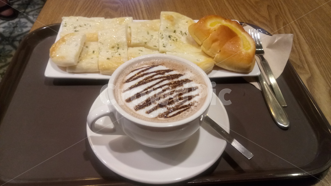 카페,빵,핫초코,토핑,코코아