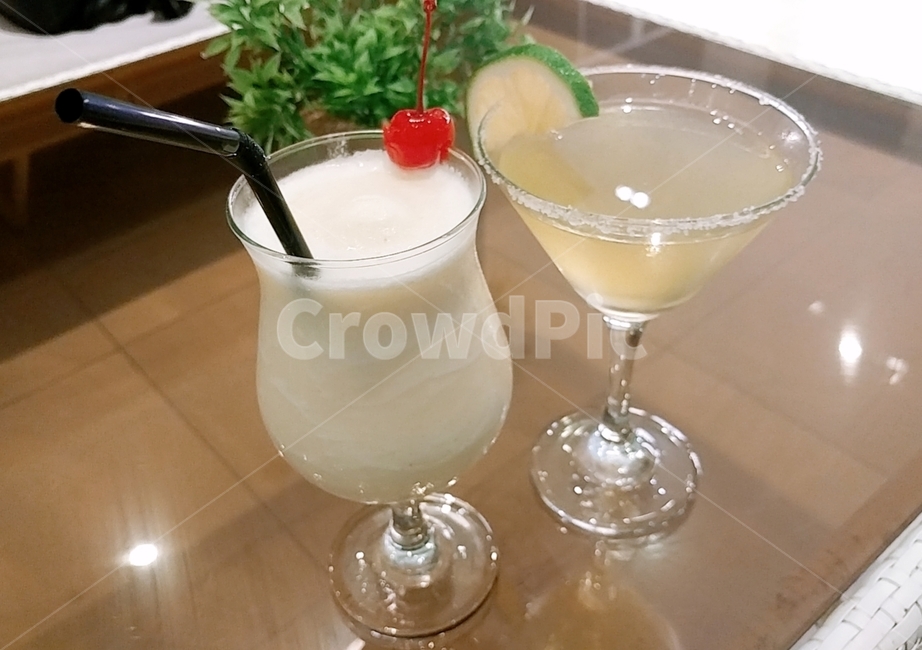 칵테일,beverage,마실것,drink,이쁜잔
