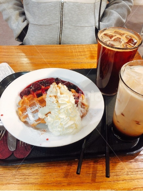 아메리카노,카페,라떼,와플,친구