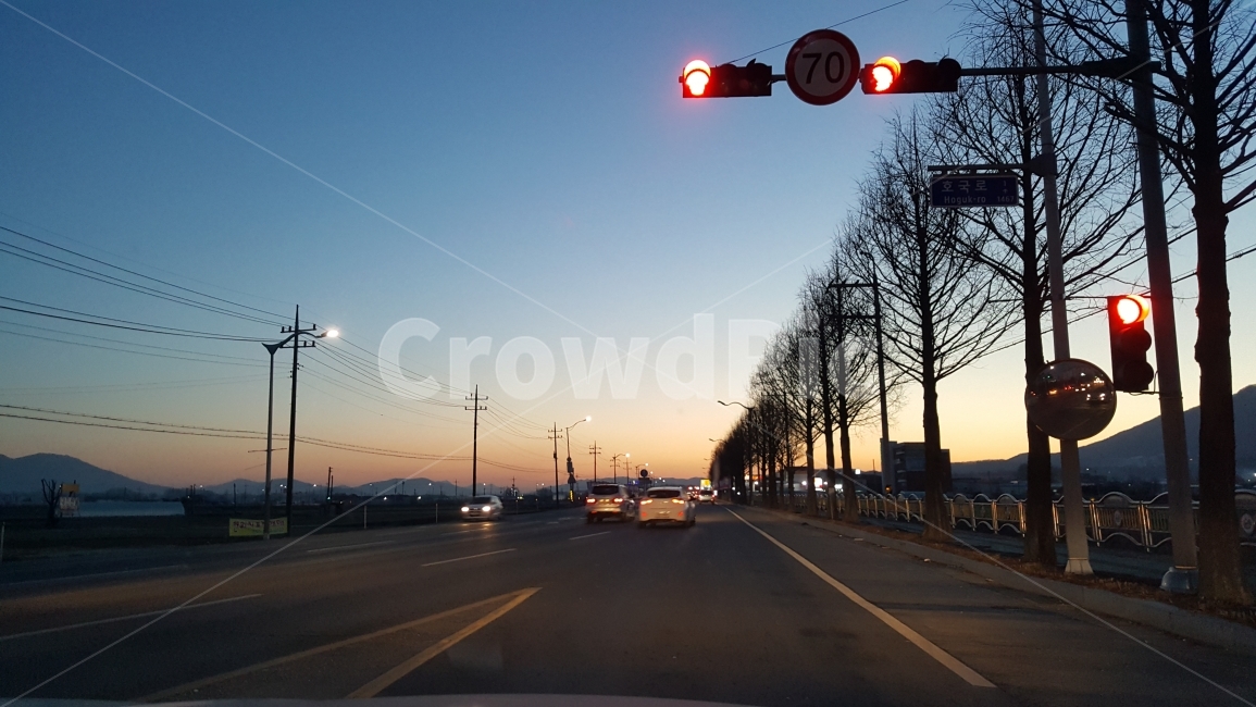 일몰,도로,노을,풍경,쓸쓸함,교통,교통수단,traffic,transportation,road,asphalt,아스팔트