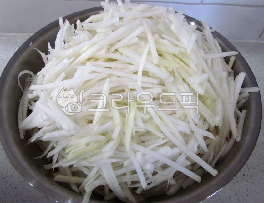 무,무생채,식재료,음식,채소,food,radish,vegetable