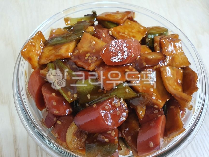 소세지,햄,소세지볶음,야채볶음,어묵볶음,어묵,야채,볶음요리,밑반찬,반찬가게,반찬,요리,음식,food,식사