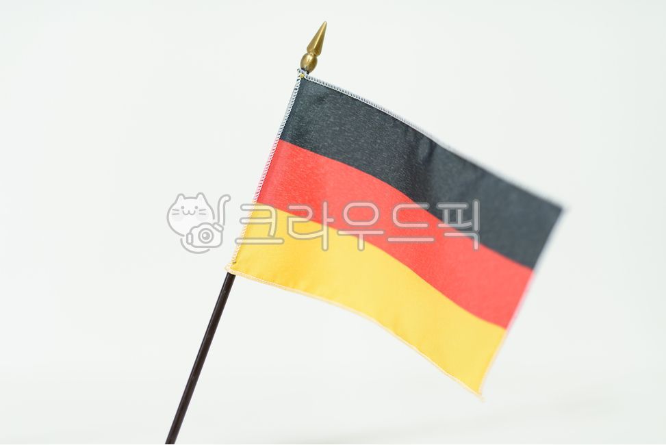 country,symbol,harmony,German flag,social issues,economy,community,unification,diplomacy,background,Country,patriotism,social problem,Germany,wind,politics,flag,germany,pattern,global,unity,society,government,world,national flag,business,globalvillage,glo