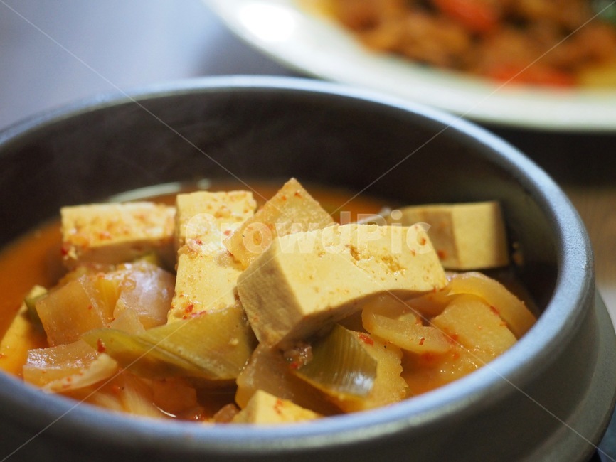 된장찌개,찌개,된장,두부,두부된장찌개,한국음식,식품,한식,한국문화,음식,한국,배경,음식문화,웰빙,문화,아시아,아시아음식,전통,전통음식,뚝빼기,뚝빼기된장찌개,음식,식재료,요리,food,cook,meal,dishes,food reserves,한식,한국음식,한국요리,korean food,korean dishes,korean meal,korean cook