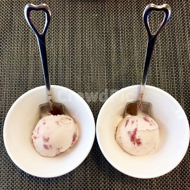 dessert,음식,디저트,cream,크림,food,아이스크림,icecream,하트숟가락,커플,디저트,간식,후식,dessert,snack