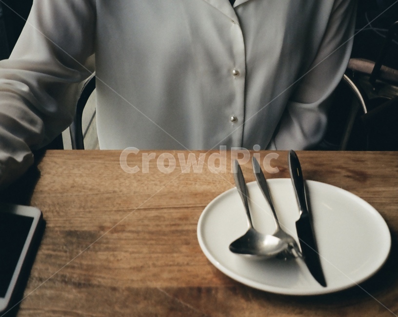 카페,식당,레스토랑,cafe,restaurant,식탁,식사,저녁식사,브런치,빈접시,접시