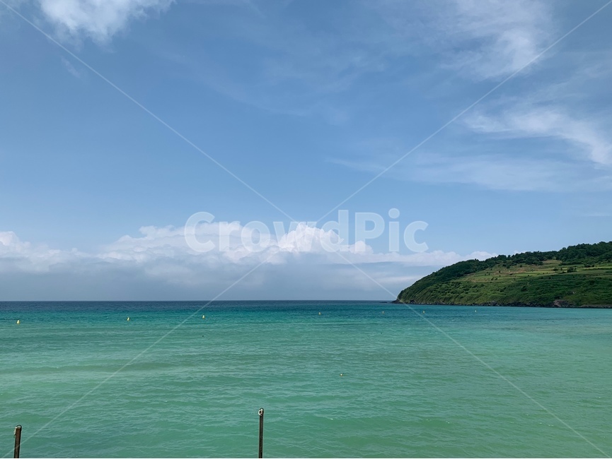바다,해수욕장,제주도,해안,자연,풍경,옥외,대양,물,해안선,연안,바다색,색감,땅,서우봉,함덕,하늘,구름,햇빛,outdoors,nature,land,ocean,water,sea,shoreline,coast