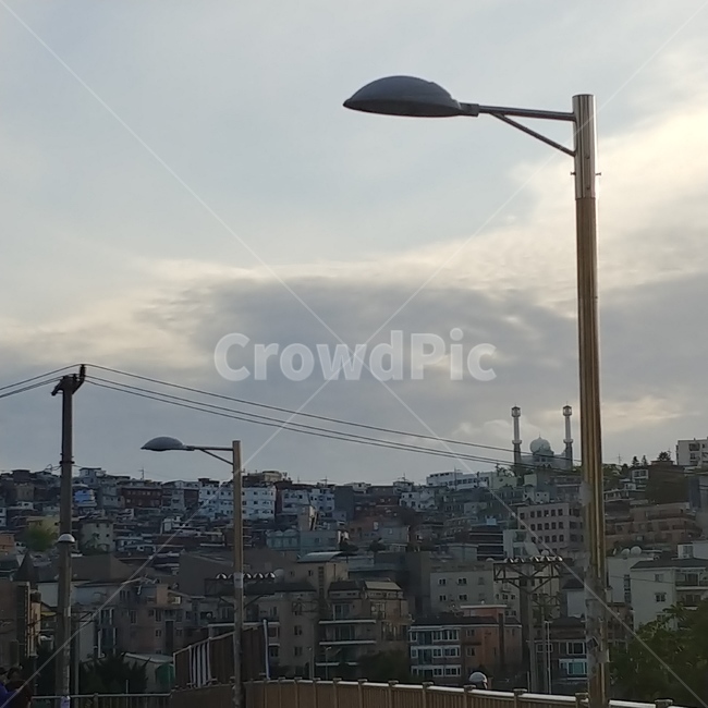 하늘,6시,퇴근길,구름,도시,빛,해,자연,건물,대비,실루엣,sky,city,cloud,상아색,nature,light,일상,색감,emotion,daily,sensible,feeling,healing,snap,스냅,landscape,감성사진,도시,풍경,city,landscape,한국도시풍경,한국도시경관,korea cityscape
