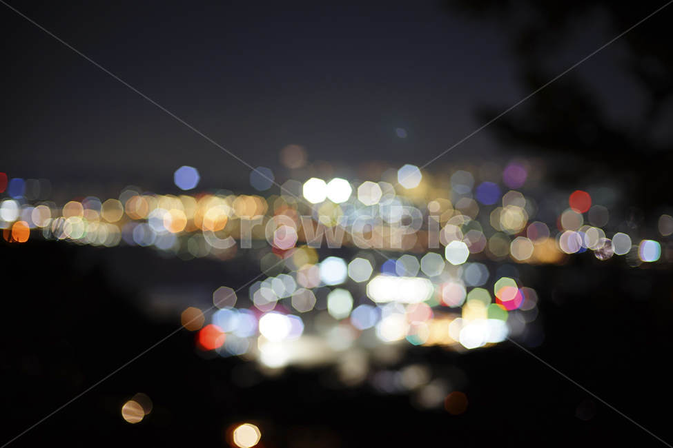 도시,야경,불빛,어두움,흐릿함,흐림,아웃포커스,별빛,야경,밤,풍경,nightscape,night,landscape,감성,sensible,feeling,lighting,조명,light,빛,flare,플레어
