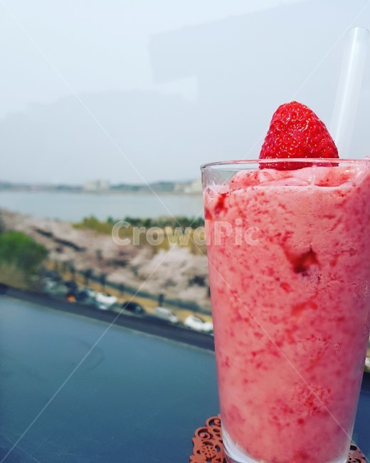 카페,음료,딸기,딸기스무디,strawberry,음료수,drink,beverage