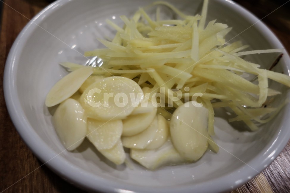 생강,생강채,마늘,생마늘,식재료,요리,반찬,식품,갈릭,쪽마늘,음식,식재료,요리,food,cook,meal,dishes,food reserves