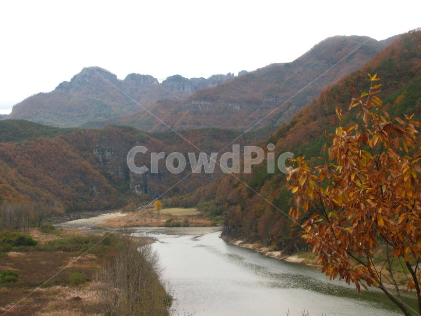 산,나무,강,하늘,단풍,가을,계절,fall,autumn,season,nature,자연,outdoors,옥외,mountain,water,물
