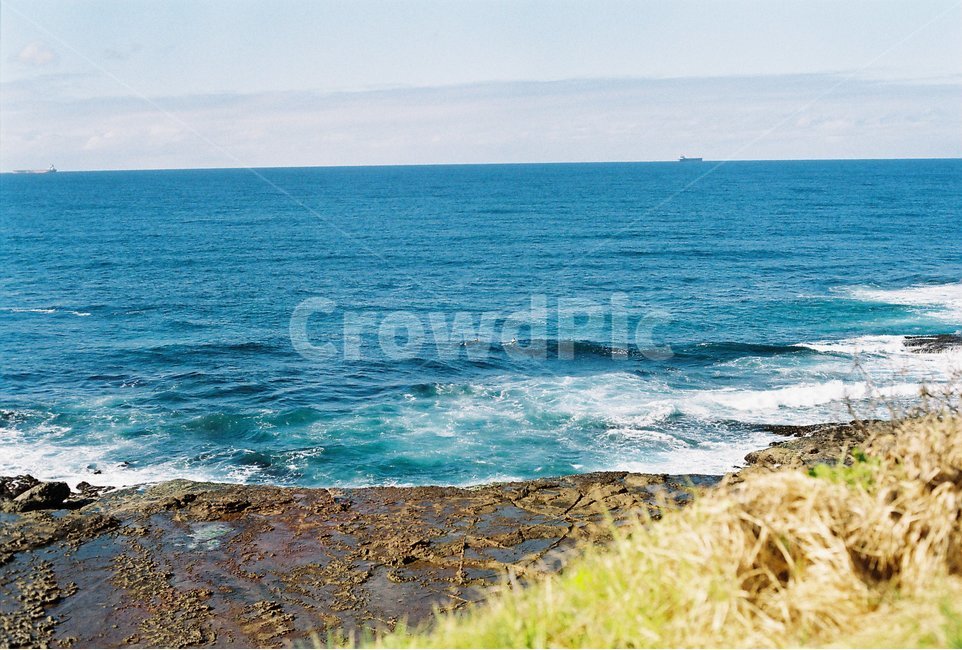 바다,해변,여행,파도,물,지평선,절벽,낭떨어지,여름,하늘,파란색,자연,sea,blue,수평선,sky,수영,자연,풍경,nature,landscape,해변,바다,beach,sea,outdoors,옥외,water,ocean,대양,promontory,곶