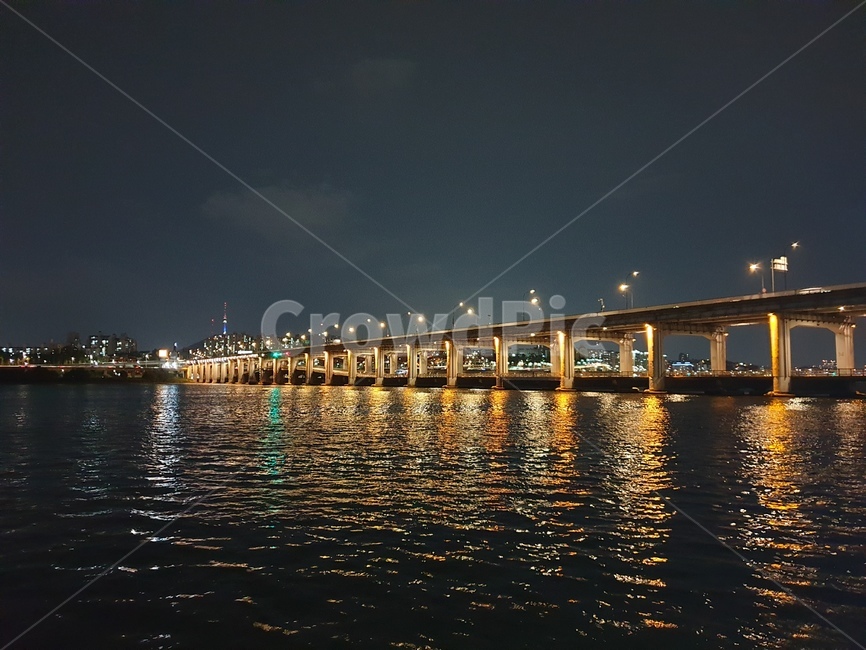 한강,hanriver,nightscape,waterfront,water,물,물가,port,야경,밤,풍경,nightscape,night,landscape,한국도시풍경,한국도시경관,korea cityscape