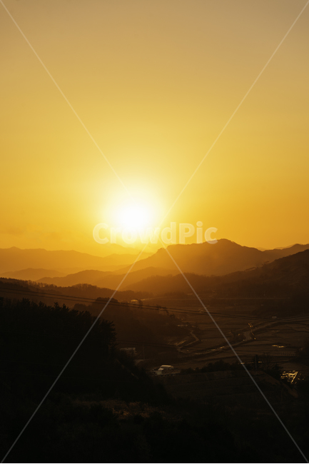 노을,석양,하늘,저녁노을,풍경,sunset,일몰,태양,주황색,orange,산,sun,eveningglow,황혼,자연,풍경,nature,landscape,outdoors,옥외,flare,플레어,light,빛