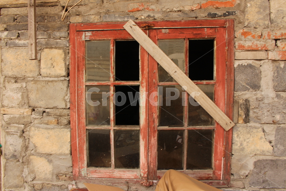 창문,창,빨강,배경,벽돌,벽,빈티지,오래된,건물,red,vintage,vintagebackground,background,window,wall,oldneighborhood,외로움,쓸쓸,isolated,redwindow,closedwindow,중국,상하이,china,shanghai,낡은