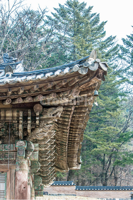 무단청,사찰,처마,기와,문화유산,건축,한국전통,한국문화,korean traditional,korean culture,건축물,건물외관,exterior,building,structure,architecture,construction